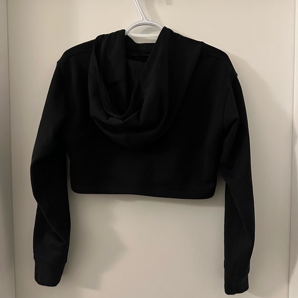 lululemon athletica Black Cropped Hoodie - Picture 4 of 6